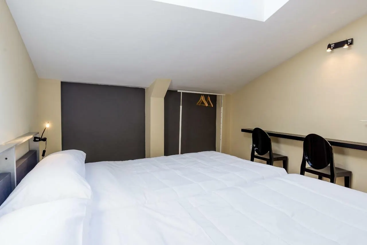 Gr3-Renovated Apt Next To Old Town With Cozy Terrace Apartment Malaga Spain