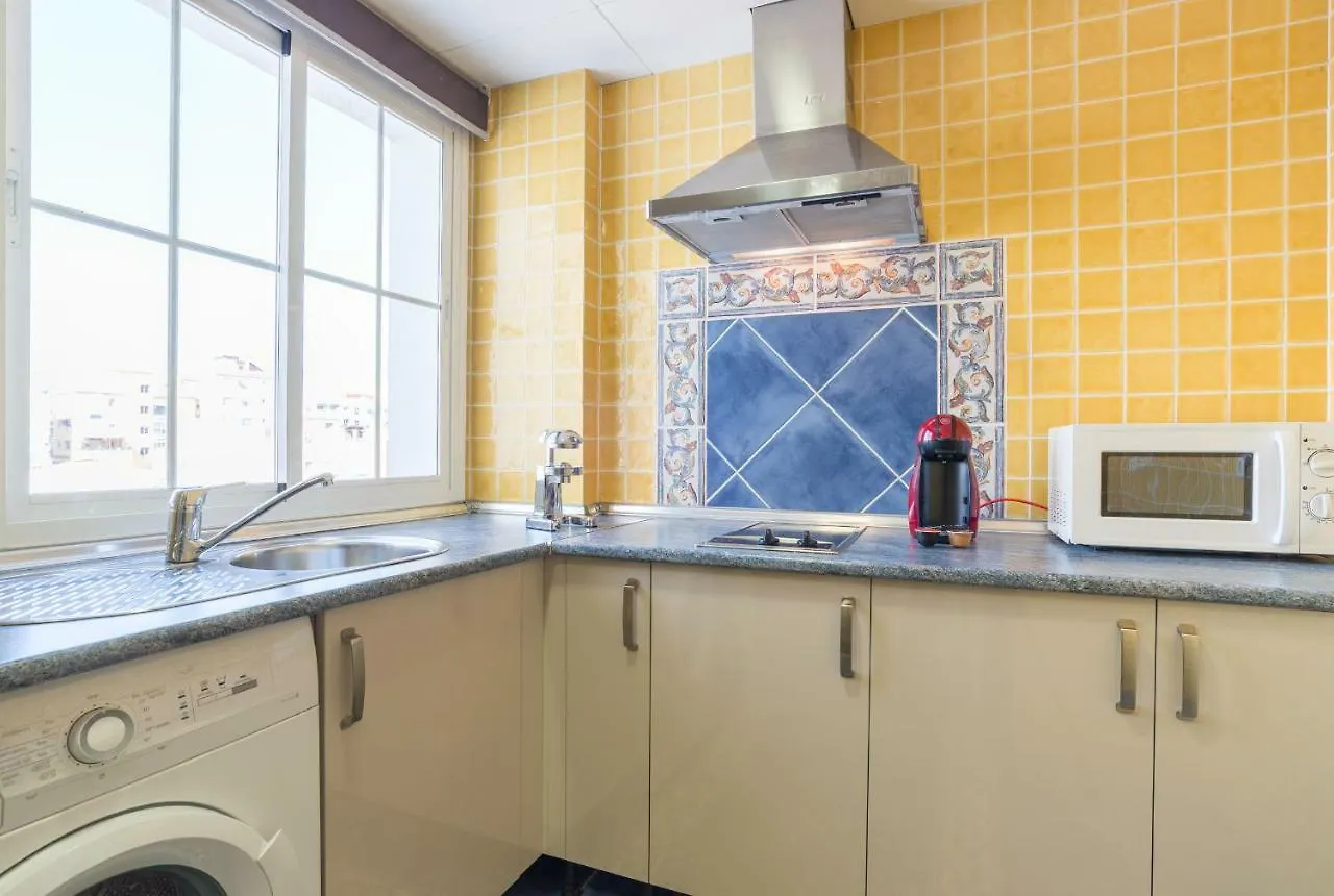 Gr3-Renovated Apt Next To Old Town With Cozy Terrace Apartment Malaga