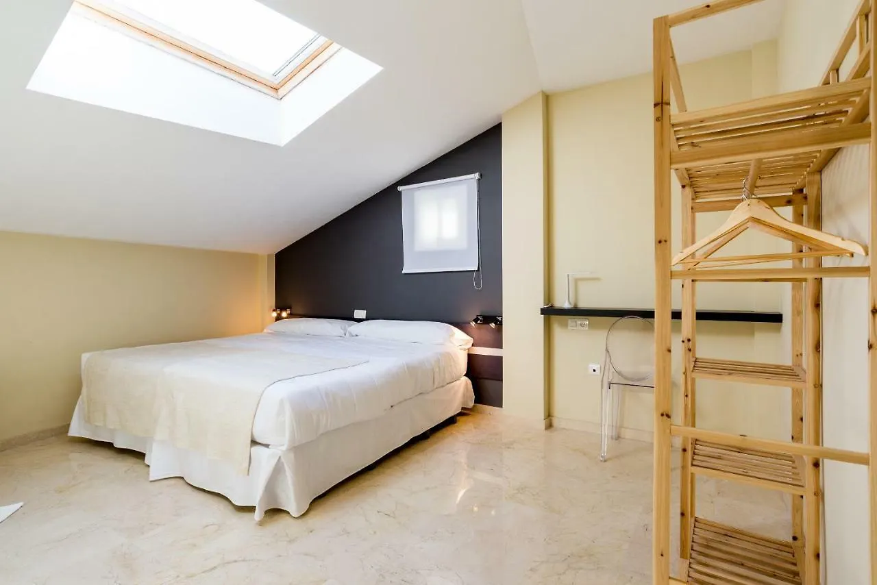 Gr3-Renovated Apt Next To Old Town With Cozy Terrace Apartment Malaga 0*,  Spain