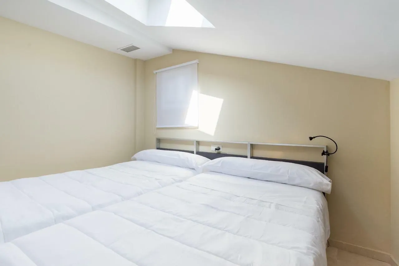 Gr3-Renovated Apt Next To Old Town With Cozy Terrace Apartment Malaga